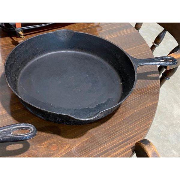 CAST IRON PAN