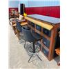 Image 2 : 5FT BAR AND 2 BAR STOOLS