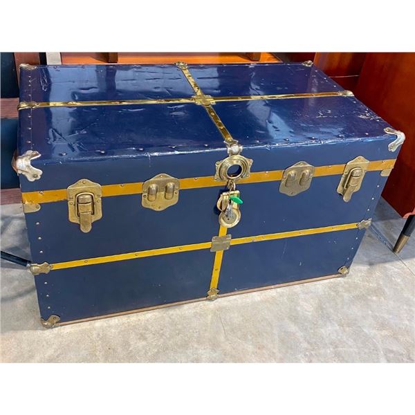36IN TRUNK