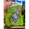 Image 1 : 4 OF 4IN WHEEL CASTORS