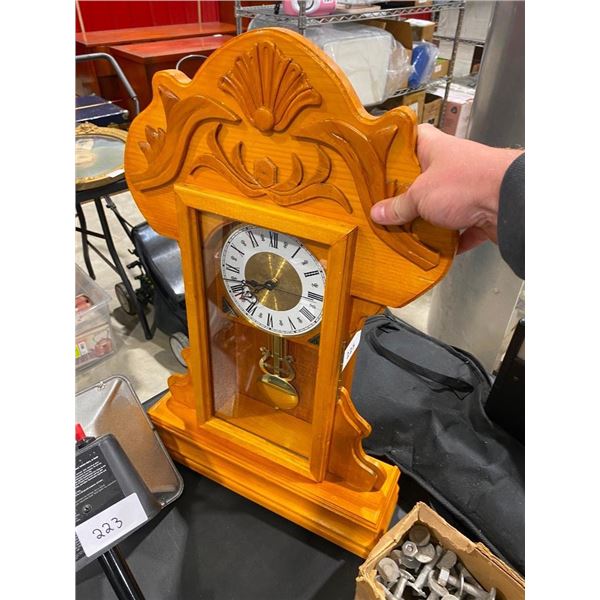 COLLECTIBLE CHIME CLOCK
