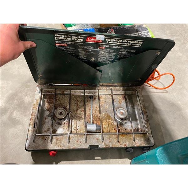 COLEMAN PROPANE CAMP STOVE