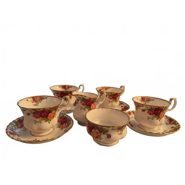 Royal Albert Old Country Roses Teacup and Saucer Set with Creamer, Five Pieces