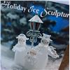 Image 4 : Large Assortment of Christmas Decorations, Plush Toys, Ornaments, Stockings, Holiday Decor