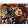 Image 5 : Large Assorted Fall Thanksgiving Decor Lot With Pumpkins, Wreaths, Scarecrows
