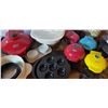 Image 2 : Dash Mini Waffle Makers, Mini Cake Pop Maker, Crepe Maker & Popcorn Cups