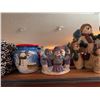 Image 4 : Snowman Figurines, Santa Ornament, Pinecone Decor and Snowman Jar