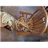 Image 3 : Handcrafted Macrame Plant Hangers in Cream-Coloured Yarn