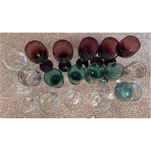 Coloured and Clear Glass Stemware Set, 14 Pieces