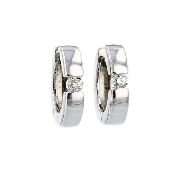 14K White Gold 0.20ctw Diamond Hoop Earrings