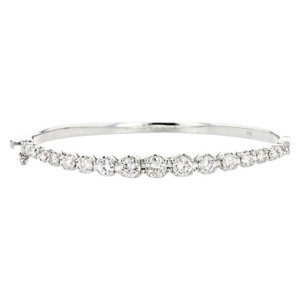14K White Gold 2.40ct Diamond Descending Bangle