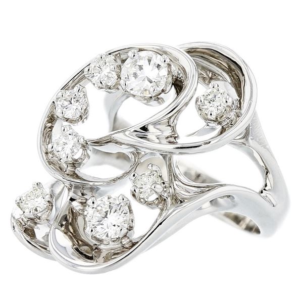 14K White Gold 0.75ctw Diamond Cluster Ring