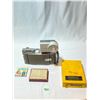 Image 1 : Polaroid Land Camera Model 700 with Wink-Light & Accessories