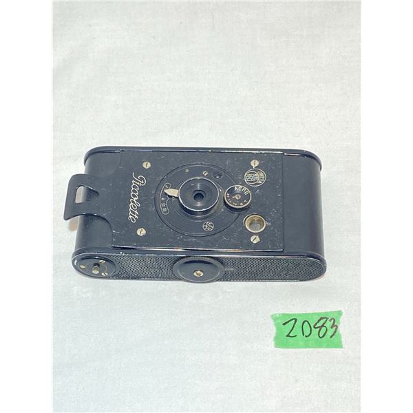 Antique Contessa-Nettel Piccolette Folding Camera