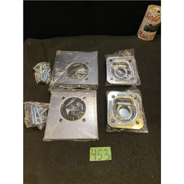 Tie down bracket/hook