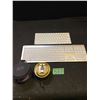 Image 2 : USB speaker, 2 keyboards