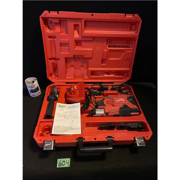 Milwaukee M12 universal Hammervac dust extractor in carrying case -No battery