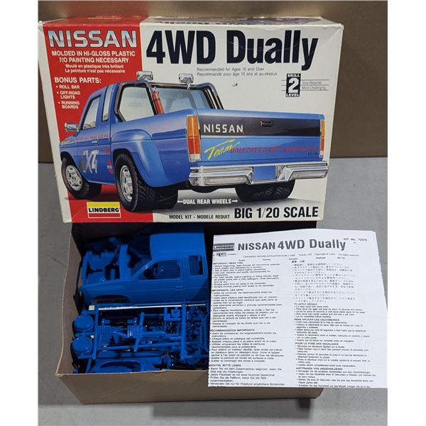 VTG 1994 Lindberg 1:20 Nissan 4WD Dually Pickup Model Kit - As Is
