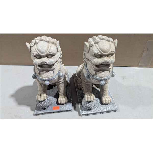 Pair Chinese Foo Dog / Guardian Lion Statues
