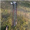 Image 2 : 3 Cooper Sherwood 5030 Feather-Lite Hockey Sticks