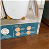 Image 3 : Zadro Luxury Towel Warmer With 4 Timer Settings And All-Natural Bamboo Handle