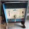 Image 1 : Miller Thunderbolt 225 AC Arc Welder with Leads and Welding Helmet