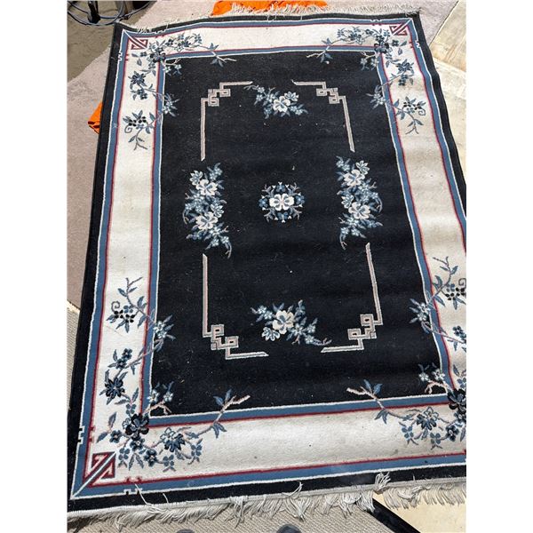 Black and White Floral Pattern Area Rug with Fringes, Measures 86 x 63 Inches