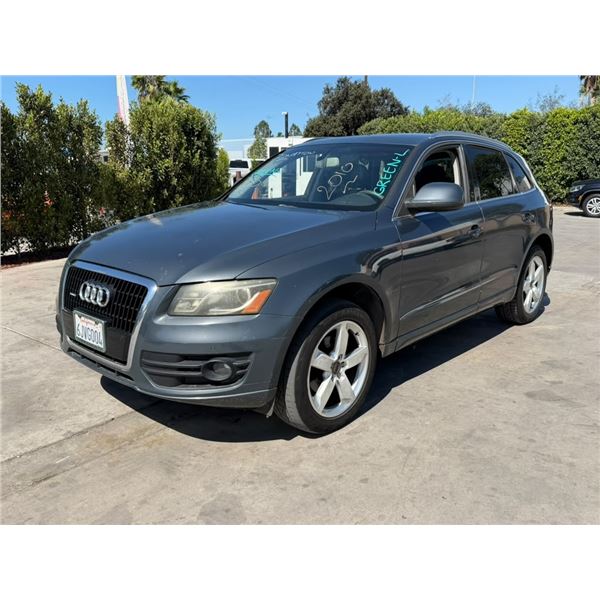 AUDI Q5 2010 T-DONATION