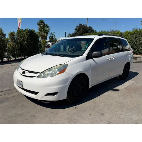 TOYT SIENNA 2006 APP  DUP/T-DON