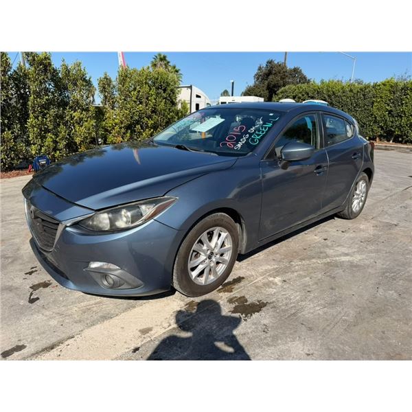 MAZD MAZDA3 2015 O/S-WAIT/TITLE- SMOG