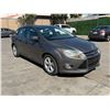 Image 2 : FORD  FOCUS  2012 SALV T/DONATION