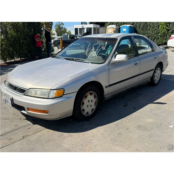 HOND ACCORD 1996 T-DONATION