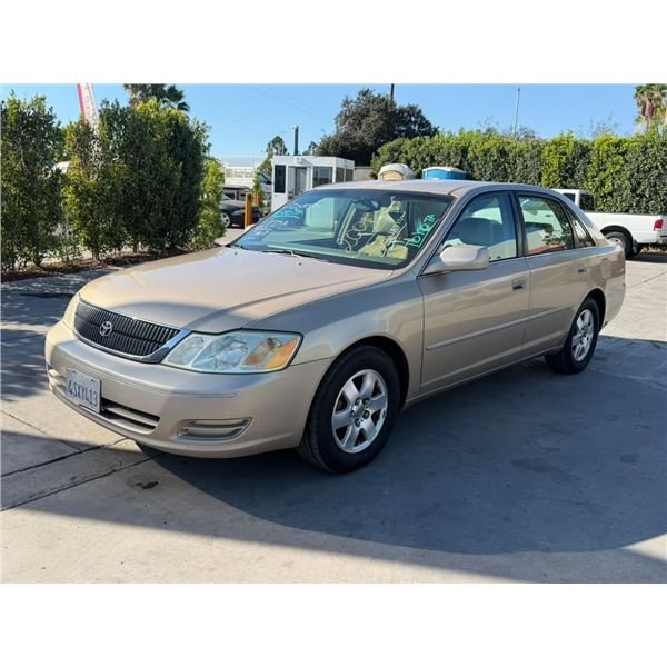 TOYT AVALON 2001 T-DONATION