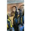 Image 4 : GROUP OF 3 TENNANT COMMERCIAL UPRIGHT VACUUM CLEANERS