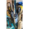 Image 3 : GROUP OF 3 TENNANT COMMERCIAL UPRIGHT VACUUM CLEANERS
