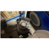 Image 4 : ORECK PRO XL ORBITING COMMERCIAL ELECTRIC FLOOR POLISHER & SALUSPA INFLATABLE HOT TUB PUMP
