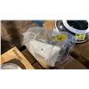 Image 1 : GROUP OF 5 AXIS T91L61 WALL/POLE MOUNTS