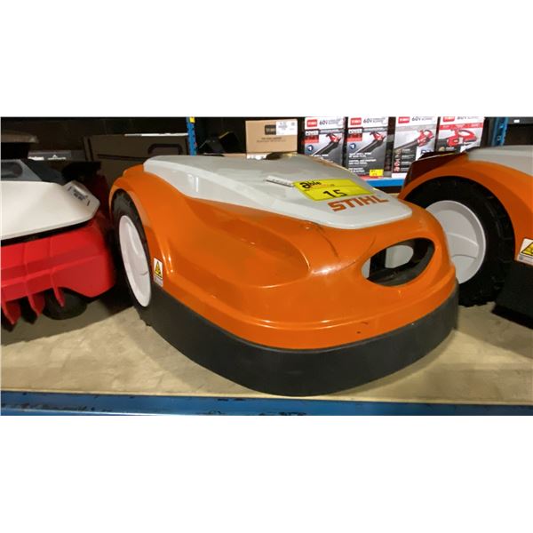 STIHL IMOW RMI 422P COMPACT ELECTRIC FULLY AUTOMATED ROBOTIC LAWN MOWER