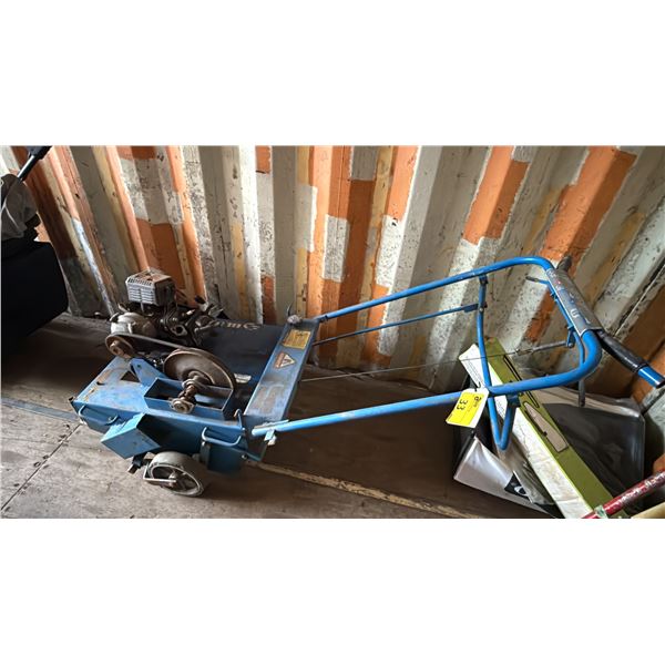BLUEBIRD B130A GAS POWERED WALK BEHIND LAWN AERATOR