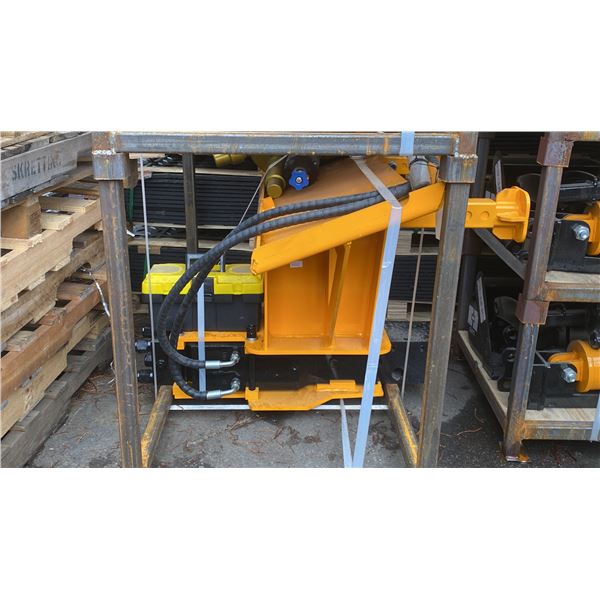GIYI GY-AD680 HEAVY DUTY HYDRAULIC SKID STEER PILE HAMMER ATTACHMENT