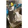 Image 4 : IMER COMBI 200VA COMMERCIAL ELECTRIC WET TILE/STONE CUTTING SAW WITH STAND