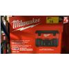Image 1 : MILWAUKEE 0880-20 M18 2-GALLON WET/DRY PORTABLE VACUUM *IN BOX*