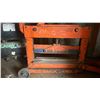 Image 2 : ORANGE MANUAL HEAVY DUTY BRICK/PAVER CUTTER