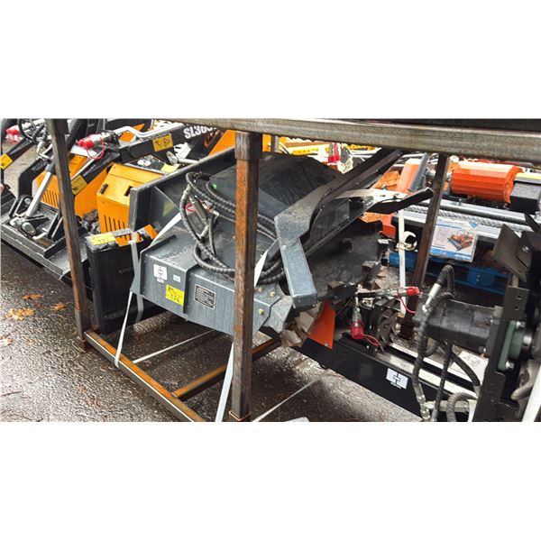 GIYI MDM50 MINI SKID STEER MINI DISC MULCHER ATTACHMENT WITH 33" CUTTER DIAMETER, 150-200 RPM