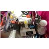Image 5 : BIN OF ASSORTED SPECIALTY LIGHT BULBS - G4, G9, G16.5, RSC, E12, MR16, APPLIANCE BULBS & STANDARD