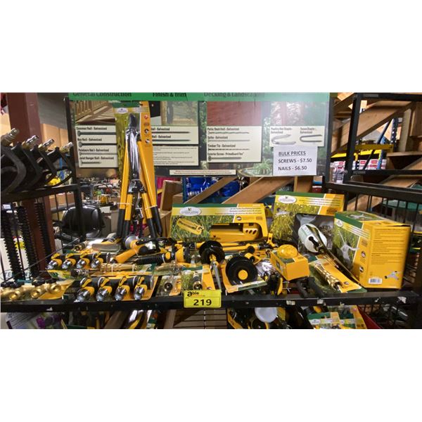 SHELF OF ASSORTED LANDSCAPERS SELECT HOSE NOZZLE ATTACHMENTS, SPRINKLERS, GARDEN PRUNERS,