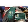 Image 4 : BIN OF ASSORTED WORK GLOVES- XL BLACK NITRILE GLOVES & ASSORTED STYLE/SIZE WORK GLOVES