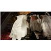 Image 5 : GROUP OF ASSORTED SIZED LEATHER WORK GLOVES
