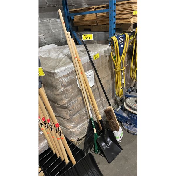 5 ASSORTED LANDSCAPERS COMMERCIAL YARD TOOLS