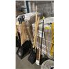 Image 2 : 5 ASSORTED LANDSCAPERS COMMERCIAL YARD TOOLS